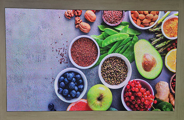 P2.5 ultra-clear vision, lighting up high-end conference rooms in South Korea